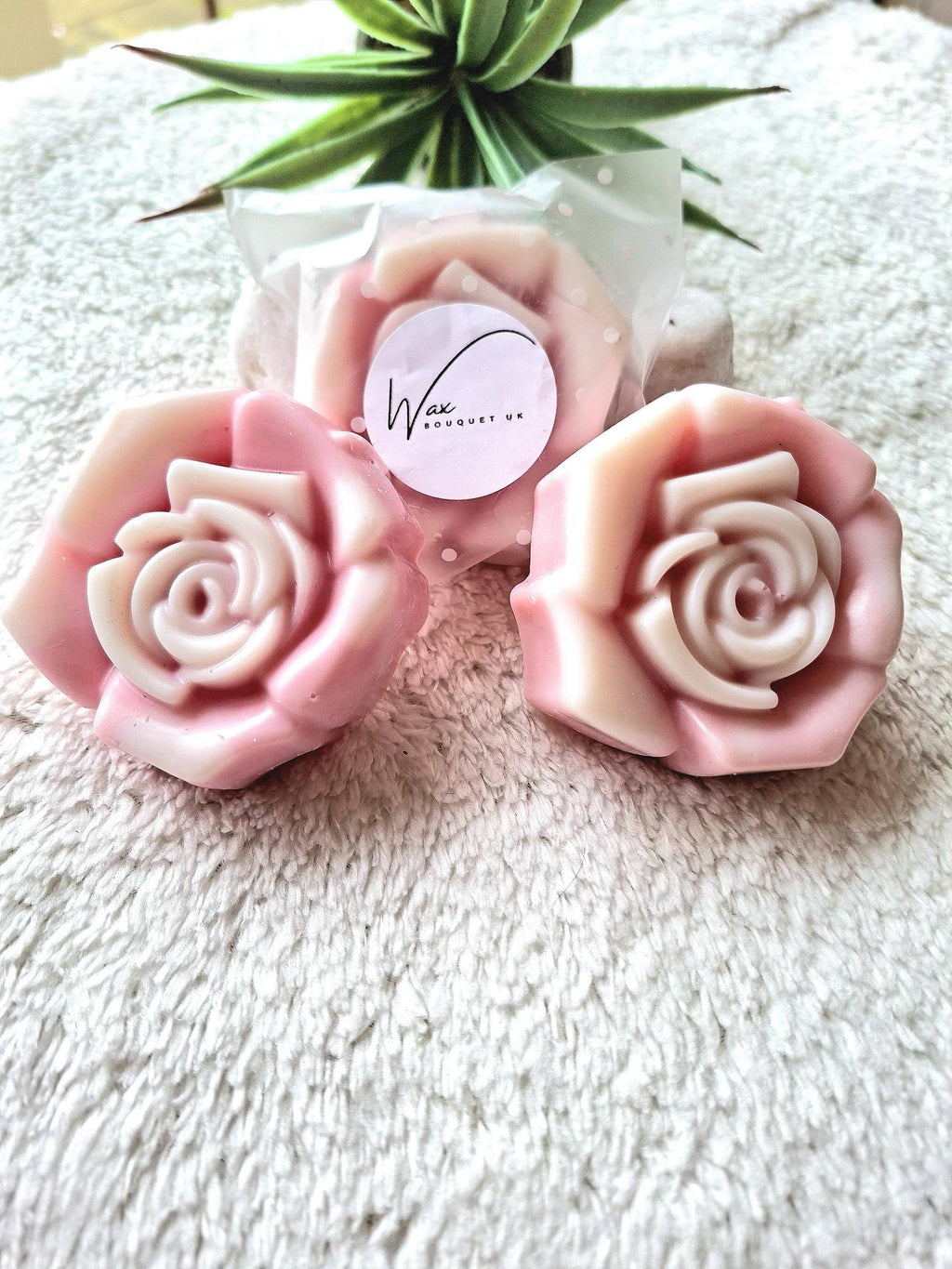 Large Rose Soy Wax Melt, Vegan Friendly, Highly Scented, UK Handmade