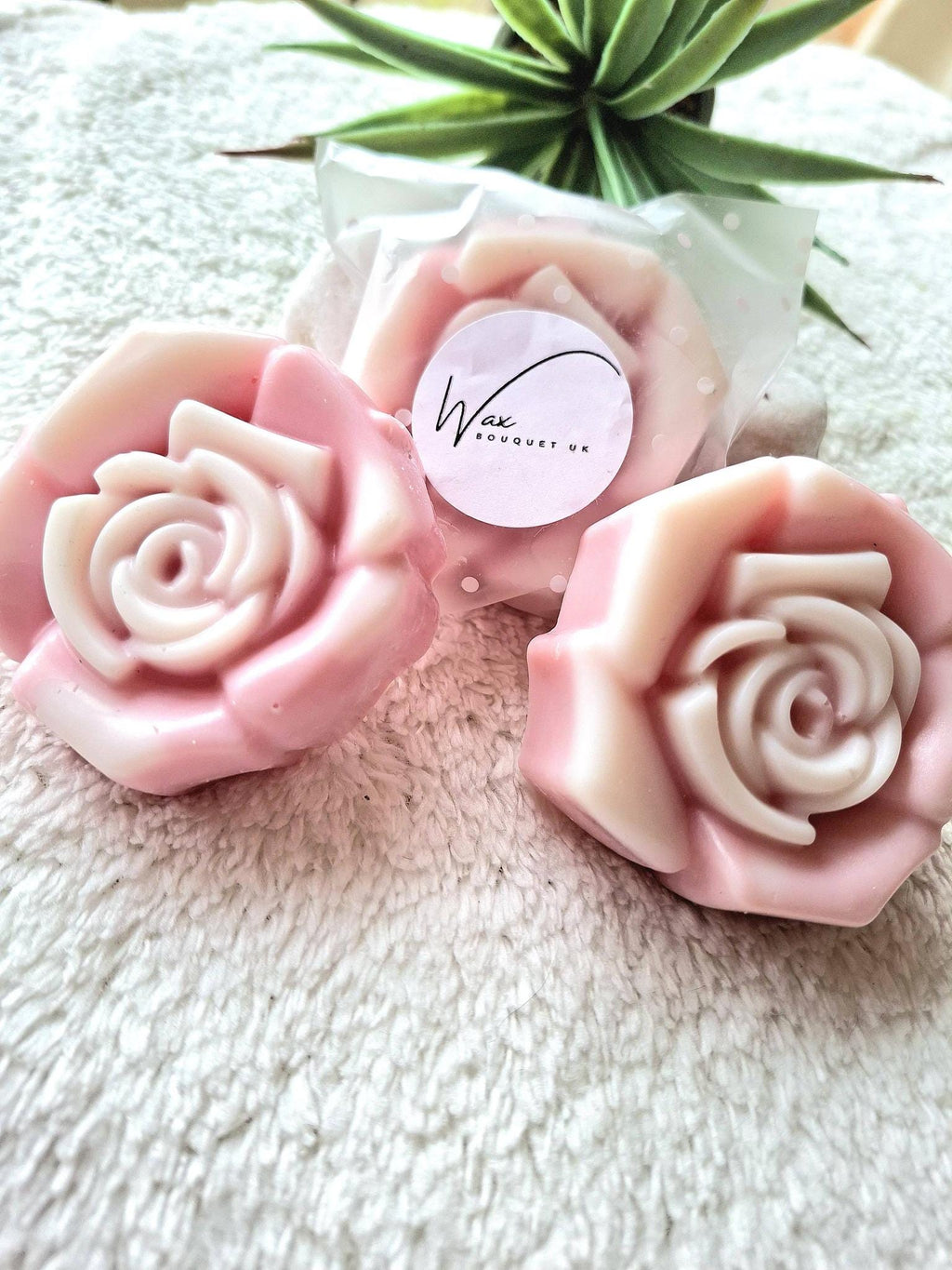 Large Rose Soy Wax Melt, Vegan Friendly, Highly Scented, UK Handmade